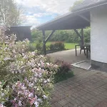 Ruhiger Und Renovierter Mit Grossem Hundefreundlichem Garten Zur Alleinnutzung *