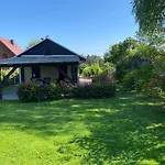 Ruhiger Und Renovierter Mit Grossem Hundefreundlichem Garten Zur Alleinnutzung * Remtengruen