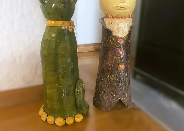 Ruhiger Und Renovierter Mit Grossem Hundefreundlichem Garten Zur Alleinnutzung 度假居 *