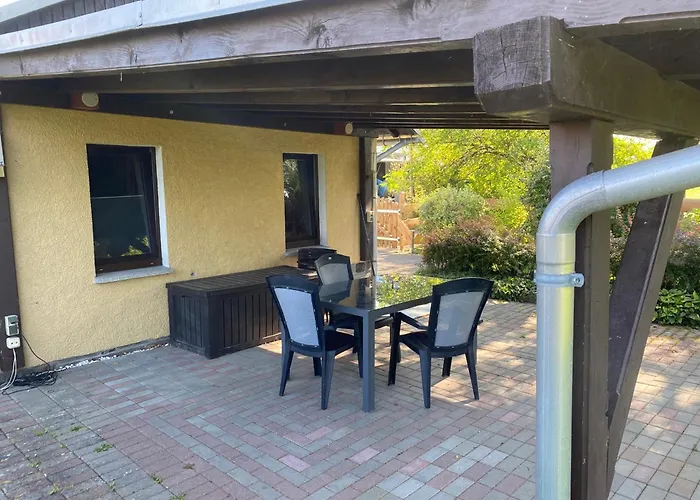 Ruhiger Und Renovierter Mit Grossem Hundefreundlichem Garten Zur Alleinnutzung 度假居 Remtengruen